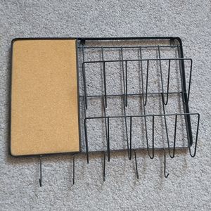 Metal hanging mail holder